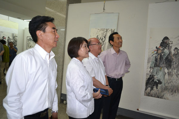孟喜元中国画人物创作50年成就展开幕