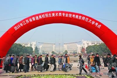 艺考与文化课博弈 “保过班”一年4万不靠谱