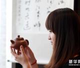 广西坭兴陶精品在港展出 图