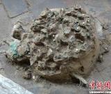 隋炀帝萧后冠饰发现金属发钗 整体轮廓清晰显现